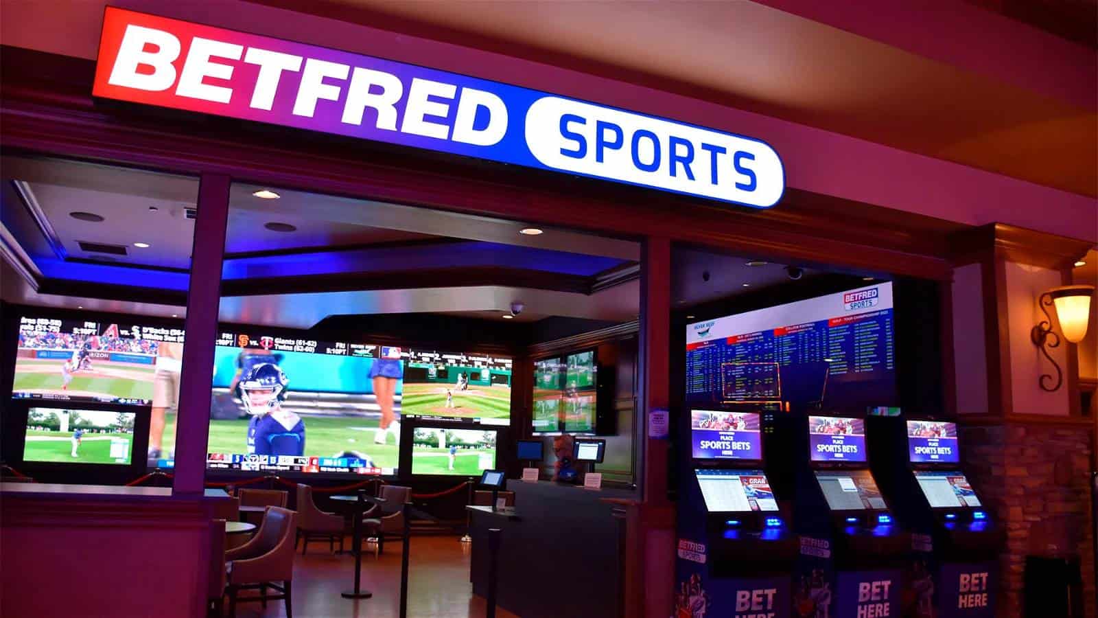 Construction begins on FanDuel sports betting lounge at United Center -  Chicago Business Journal